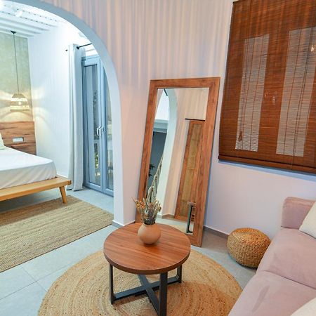 Oikia Suites Mykonos Mykonos Town Bagian luar foto