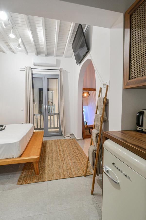 Oikia Suites Mykonos Mykonos Town Bagian luar foto