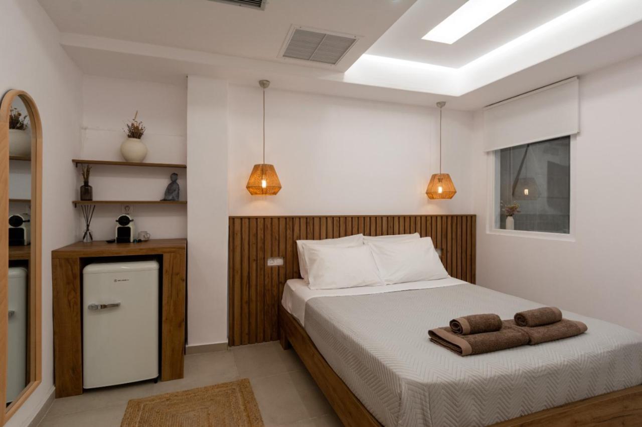 Oikia Suites Mykonos Mykonos Town Bagian luar foto