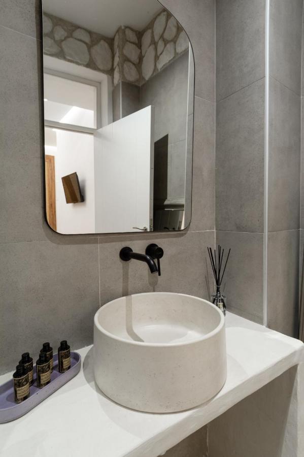 Oikia Suites Mykonos Mykonos Town Bagian luar foto